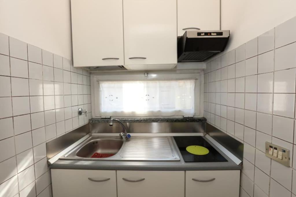 Apartamento Bel Bilocale Vicino Alla Metropolitana E Al Centro